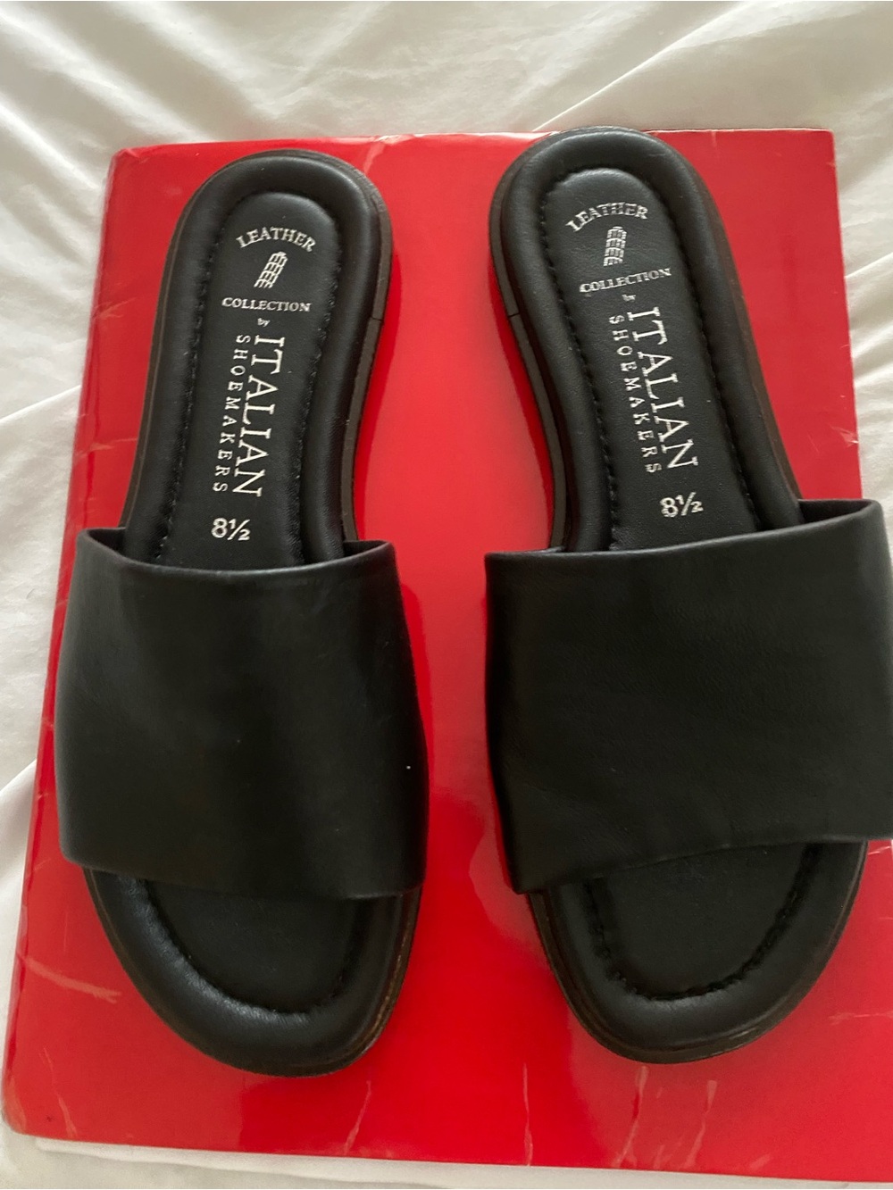 Italian Shoemakers Black Leather Slide Sandals with Wide Strap